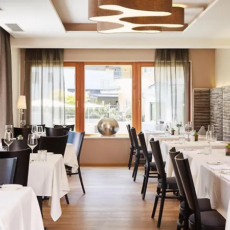 Huber's Boutiquehotel מלון 4*