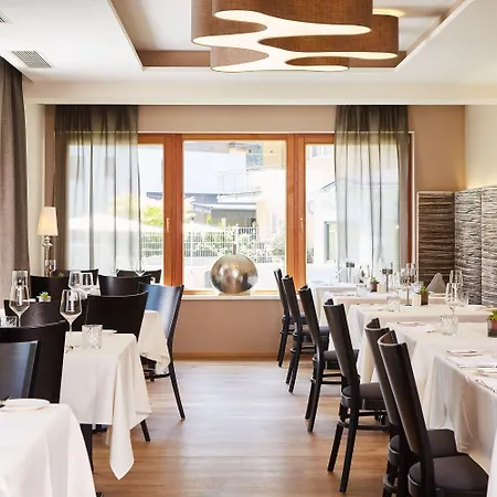 Huber's Boutiquehotel 4* מאיירהופן