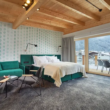 Huber's Boutiquehotel 4* Майрхофен