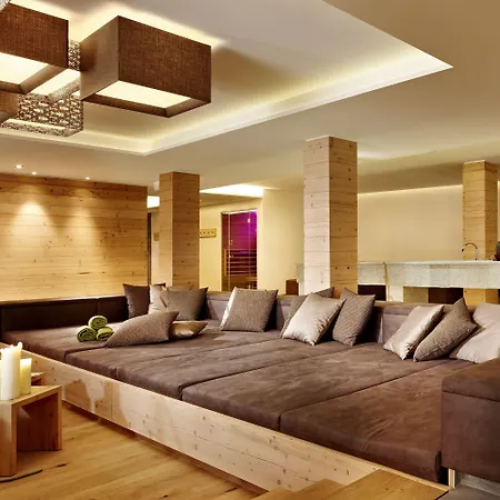 ホテル Huber's Boutiquehotel 4*