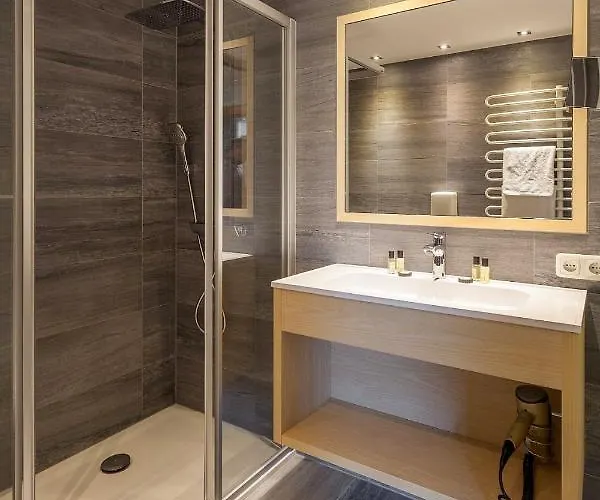 Huber's Boutiquehotel Szálloda 4*